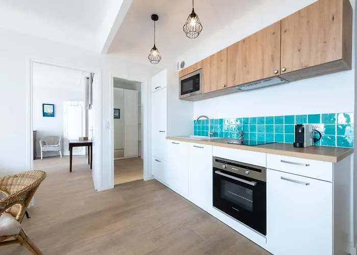 Suquet Sea View & Access Cannes