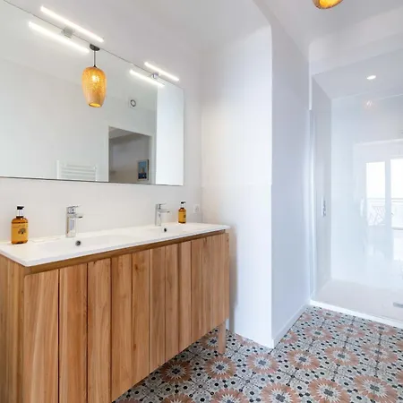 Suquet Sea View & Access Apartament Cannes